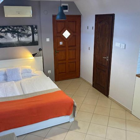 Holiday In Gyula Exterior photo