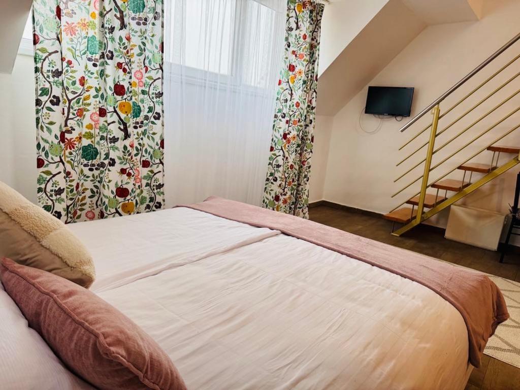 Holiday In Gyula Exterior photo